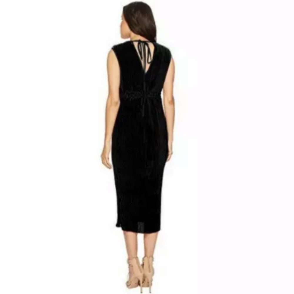 Romeo + Juliet couture - Picture 2 of 10